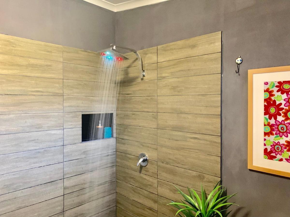 Couple'S Luxury Resort Spa Retreat Cowes Εξωτερικό φωτογραφία